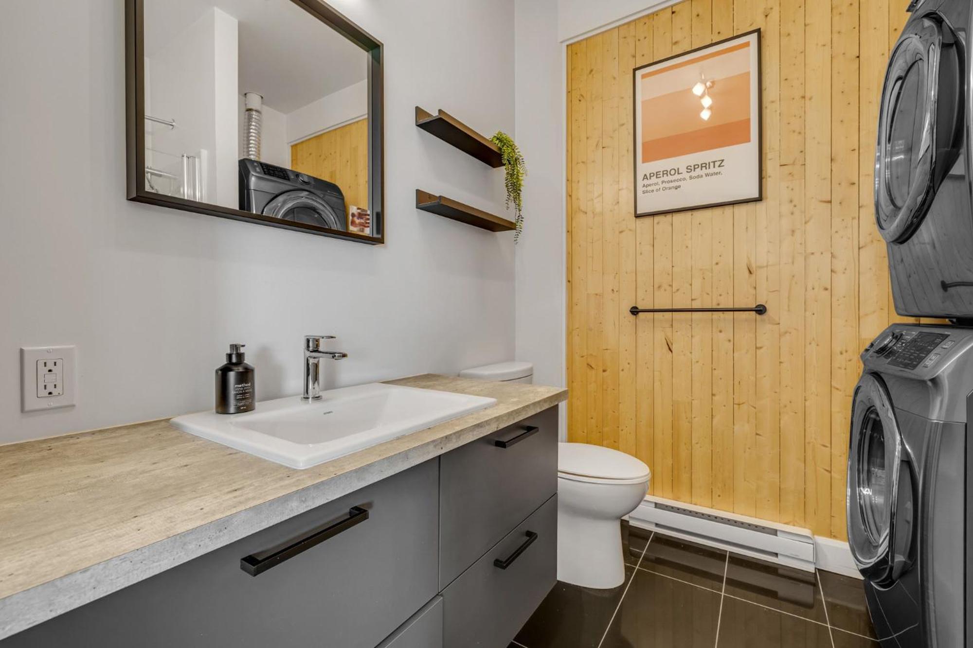 Initial / Spritz / Downtown Qc +Stat Apartment Quebec City Exterior photo